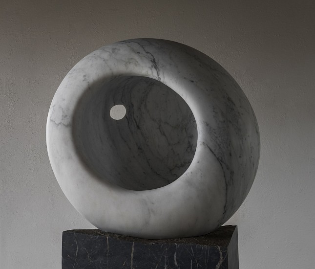 WILLIAM PEERS, Tamago
2016, Carrara marble