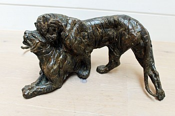 tiger pair maquette