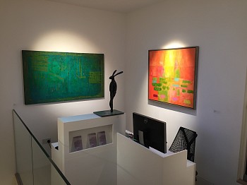 Desk Area