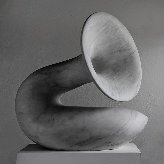 WILLIAM PEERS, Kombu
Carrara marble