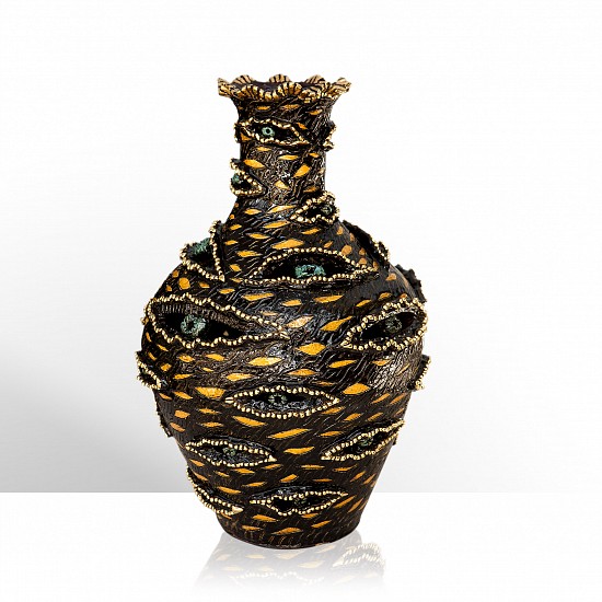 LUCINDA MUDGE, Lookielookie
Ceramic, gold lustre
