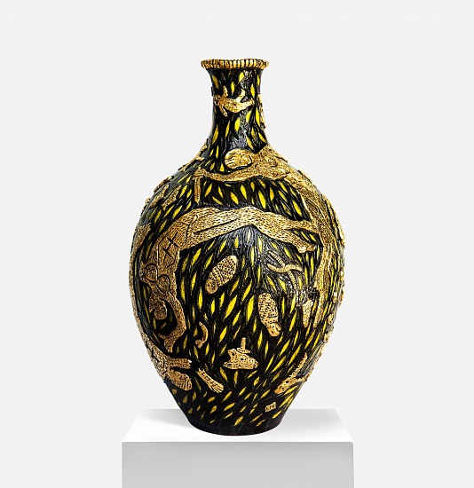 LUCINDA MUDGE, Humans
Glazed ceramic, gold lustre
