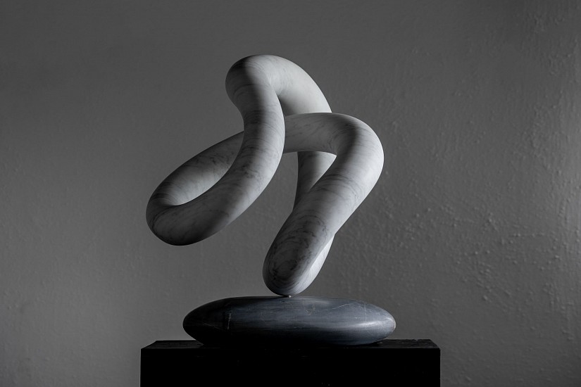 WILLIAM PEERS, Cassini
Carrara marble