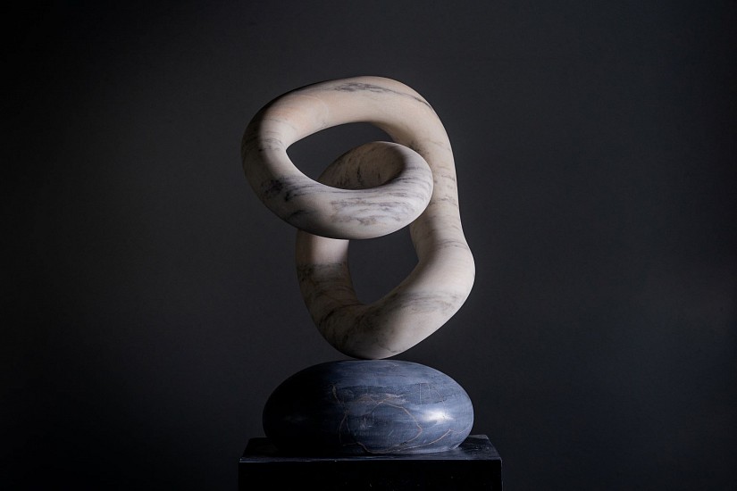 WILLIAM PEERS, Fermol
Portuguese Marble