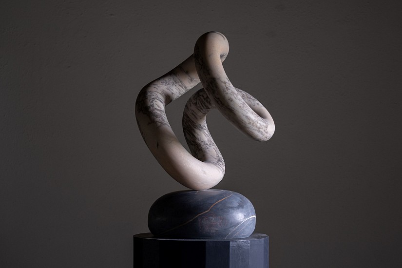 WILLIAM PEERS, Fermion
Portuguese Marble