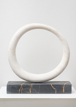William Peers, Kinkeel, Carrara marble, 53 x 47 x 8 cm LR (c) Damian Griffiths