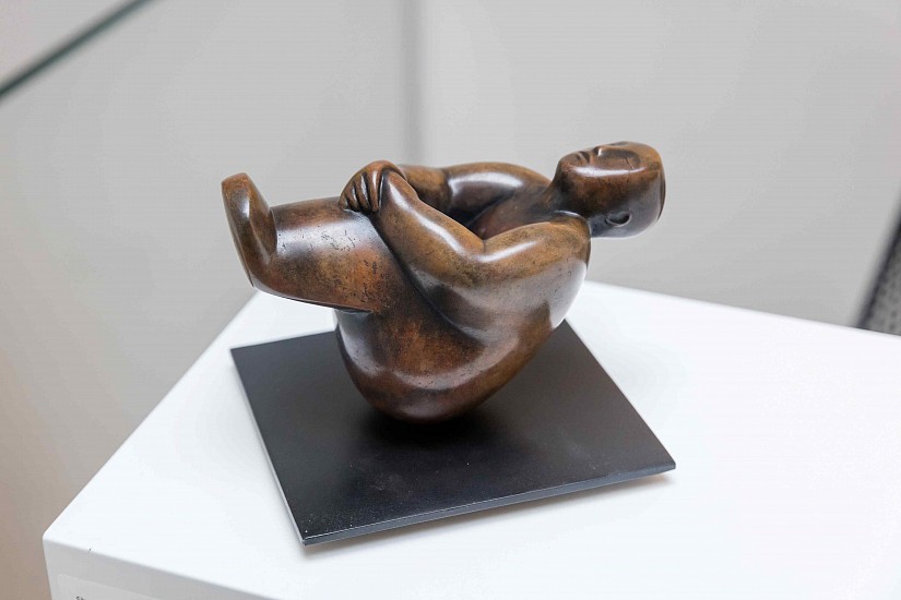 FLORIAN WOZNIAK, Dreamer (small maquette)
Bronze on stainless steel base